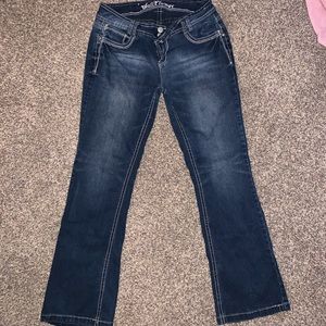 Wallflower jeans size 11
